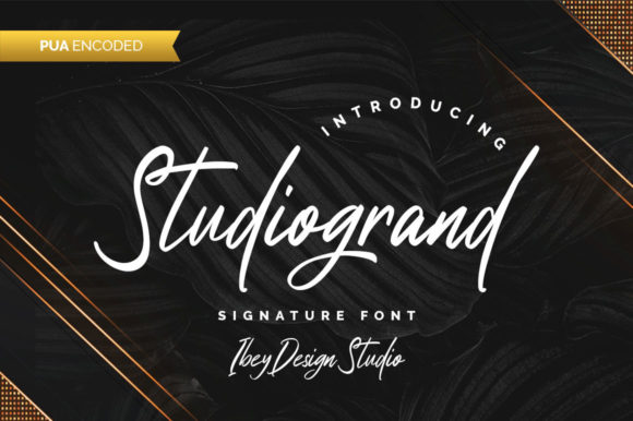 Studiogrand: A Signature Script Font for Editorial Design